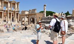 Her yol bir hikaye: Tur rehberliği gözünden Türkiye