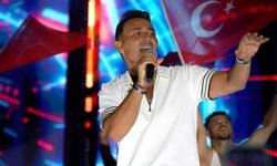 Mustafa Sandal'a İngiltere'den Büyük Ödül