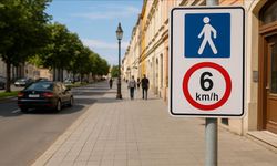 Slovakya'dan yayalara ilginç hız sınırı kararı