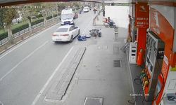 Ambulansa yol veren motosikletliyle otomobil çarptı: 1 yaralı