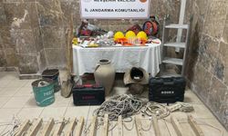 Nevşehir'de kaçak kazı yapan zanlılar suçüstü yakalandı