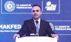 Bakan Kacır Makine Zirve'sinde Konuştu