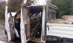 Beykoz TEM Otoyolu'nda kamyoneti alevler sardı