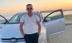 Çanakkale'de Otomobil Şarampole Yuvarlandı