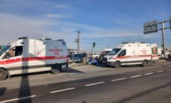 Diyarbakır'da 3 araç kazaya karıştı