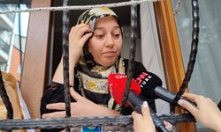 Eyüpsultan'da park halindeki binalara ve araçlara çarptı