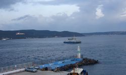 Feribot seferlerine 'fırtına' engeli