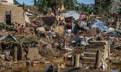 Filipinler'de Kalmaegi Tayfunu can almaya devam ediyor