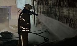 Geri dönüşüm tesisindeki yangın söndürüldü