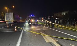 Hafif ticari araç yayaya çarptı