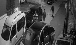 Havai fişek ateşleyip kaçtılar