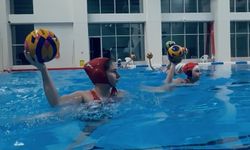 İzmir'de su topunda olimpik hazırlık start verdi