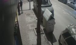 Kaldırımda duranlara ateş açtı