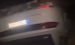 Kestel'de lastiği patlayan otomobil şarampole yuvarlandı