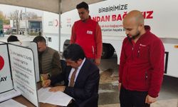 Kırşehir'de Cumhuriyetin 102'nci yılı için 102 ünite kan bağışı