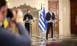Miçotakis Zelenskiy ile Atina'da görüştü