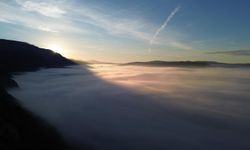 Muğla'da sis, eşsiz manzara oluşturdu