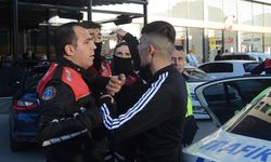 Polisten kaçan sürücü kafede yakalandı