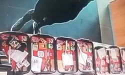 Restoranda cep telefonunu çalan şüpheli güvenlik kamerasına yansıdı