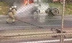 Tuzla'da  TIR'ı alevler sardı