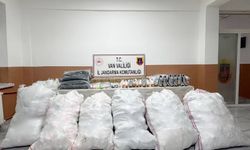 Van'da 2 milyonun üzerinde gümrük kaçağı eşya ele geçirildi