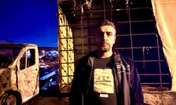 Yanan atık yığınının alevleri kamyonete sıçradı