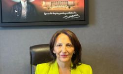 "Halk saraya 'kul' sultana ise 'tebaa'  olmaktan kurtuldu"