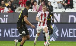 Göztepe Antalya’da Geri Döndü: 2-1 Kazanarak Zirve Takibini Sürdürdü
