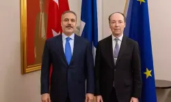 Bakan Fidan, Fin Parlamentosu Başkanı Jussi Halla-aho ile Görüştü