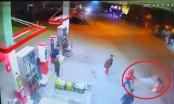 Bursa'da Alev Alan Motosiklet Akaryakıt İstasyonuna Devrildi