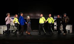 Etimesgut'ta Emekli Tiyatrosu perdelerini yeni oyunla açtı