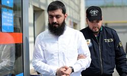 Halis Bayancuk İzmir’de gözaltına alındı