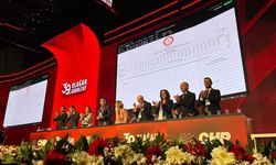 Tüm delegelerin oyu Özgür Özel’e