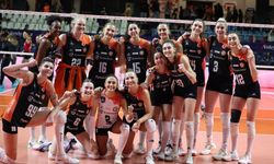 Deplasmanda galibiyet Eczacıbaşı'nın oldu