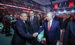 Yavaş'tan Özel'e tebrik