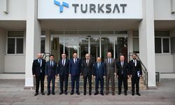 Bakan Uraloğlu'ndan Türksat'a ziyaret