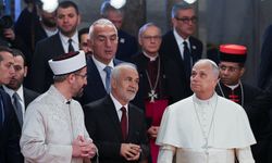 Papa 14. Leo Sultanahmet Camii’ni ziyaret etti