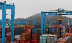 Çin'in İhracatı Yükseliyor