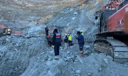 Göçük altında kalan şantiye müdürünün cansız bedenine ulaşıldı