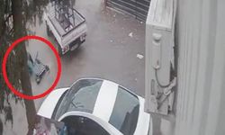 Bursa'da Kamyonetin Altında Kalan Skuter Sürücüsü Öldü