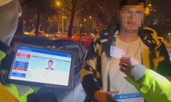 Ehliyetsiz sürücü trafik polisine yanlış ehliyet verdi