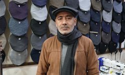 Elazığ'ın 8 köşe kasketini yıllardır üretiyor