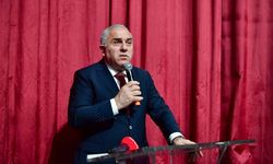 Fatih'te özel çocuklardan tiyatro ve müzik gösterisi