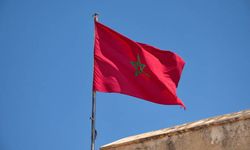 Fes'te iki bina birden çöktü