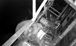 İki gün balkona tırmanarak balları yedi