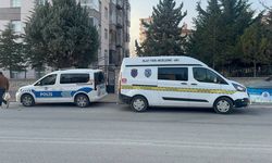 Konya'da eşini silahla vurdu