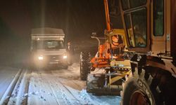 Muş'ta araçta mahsur kaldılar