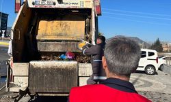 Otobüsle Taşınan Sarma ve Dolmalar İmha Edildi