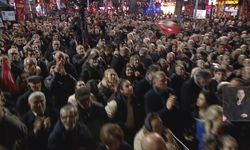 Özgür Özel Kağıthane'de konuştu