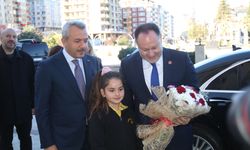 Öztürkler Rize!de konuştu